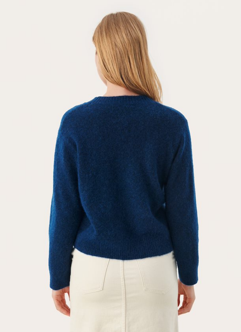 Cila Pullover