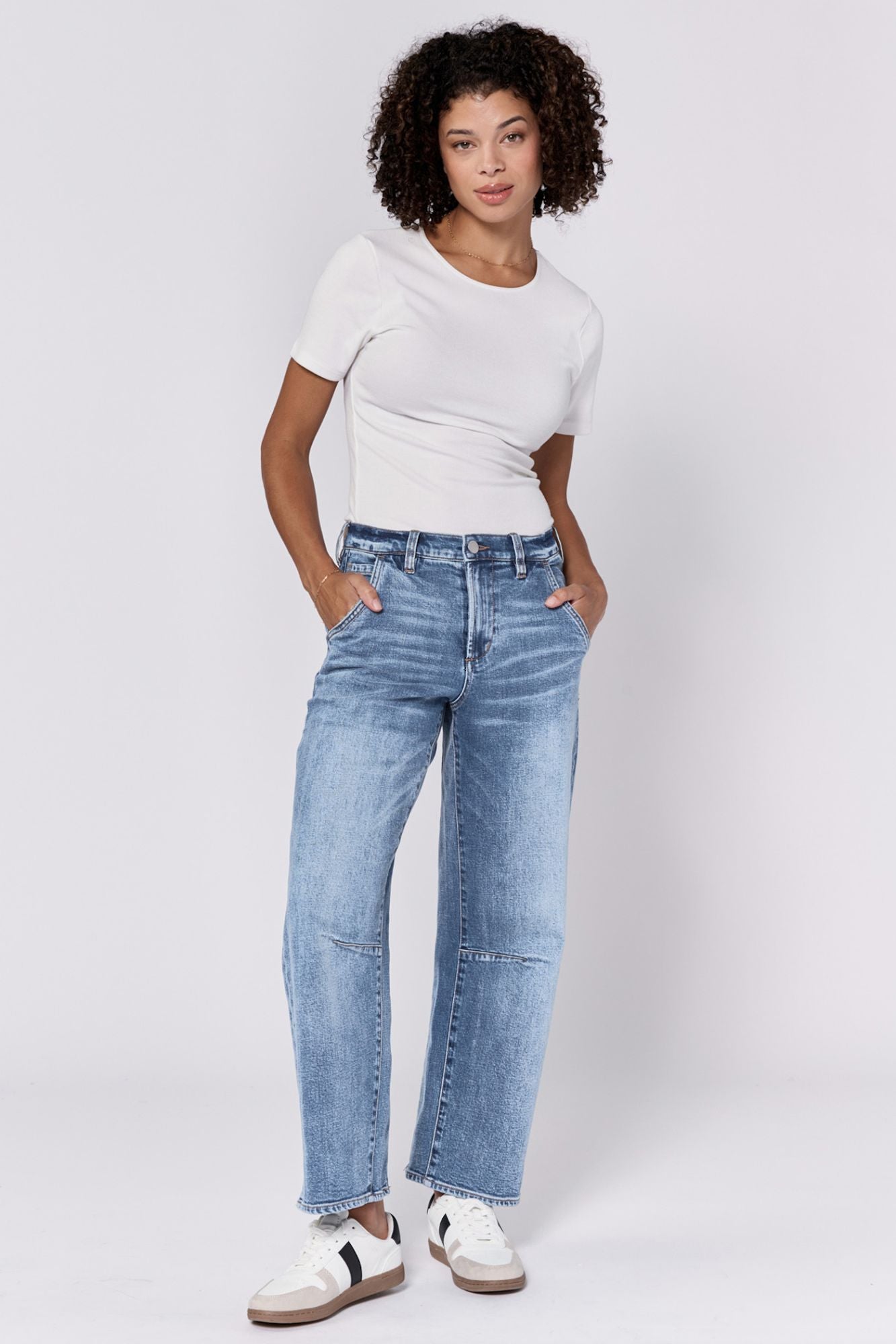 Western Hue Barrel Jeans