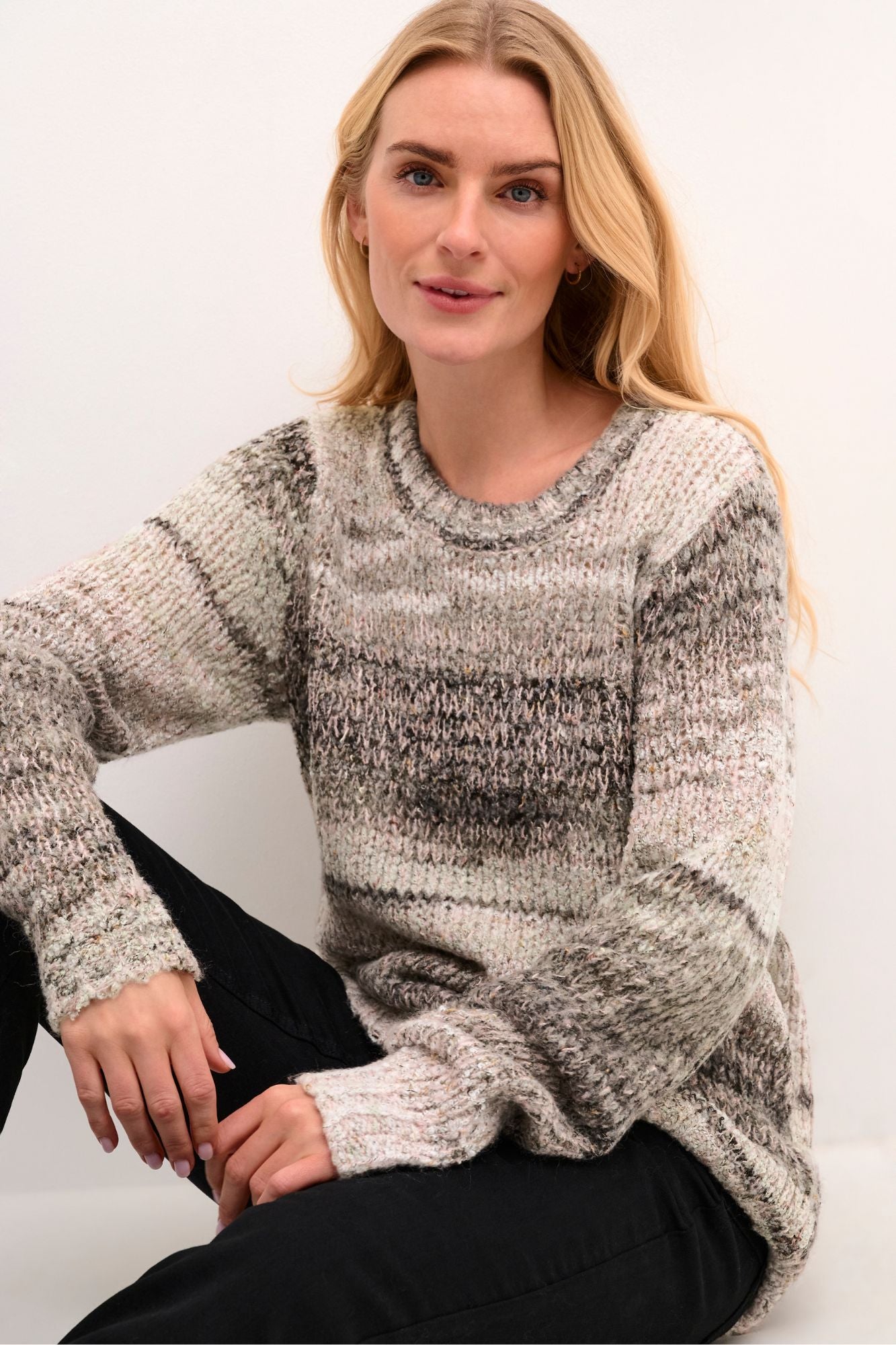 Lila Knit Pullover