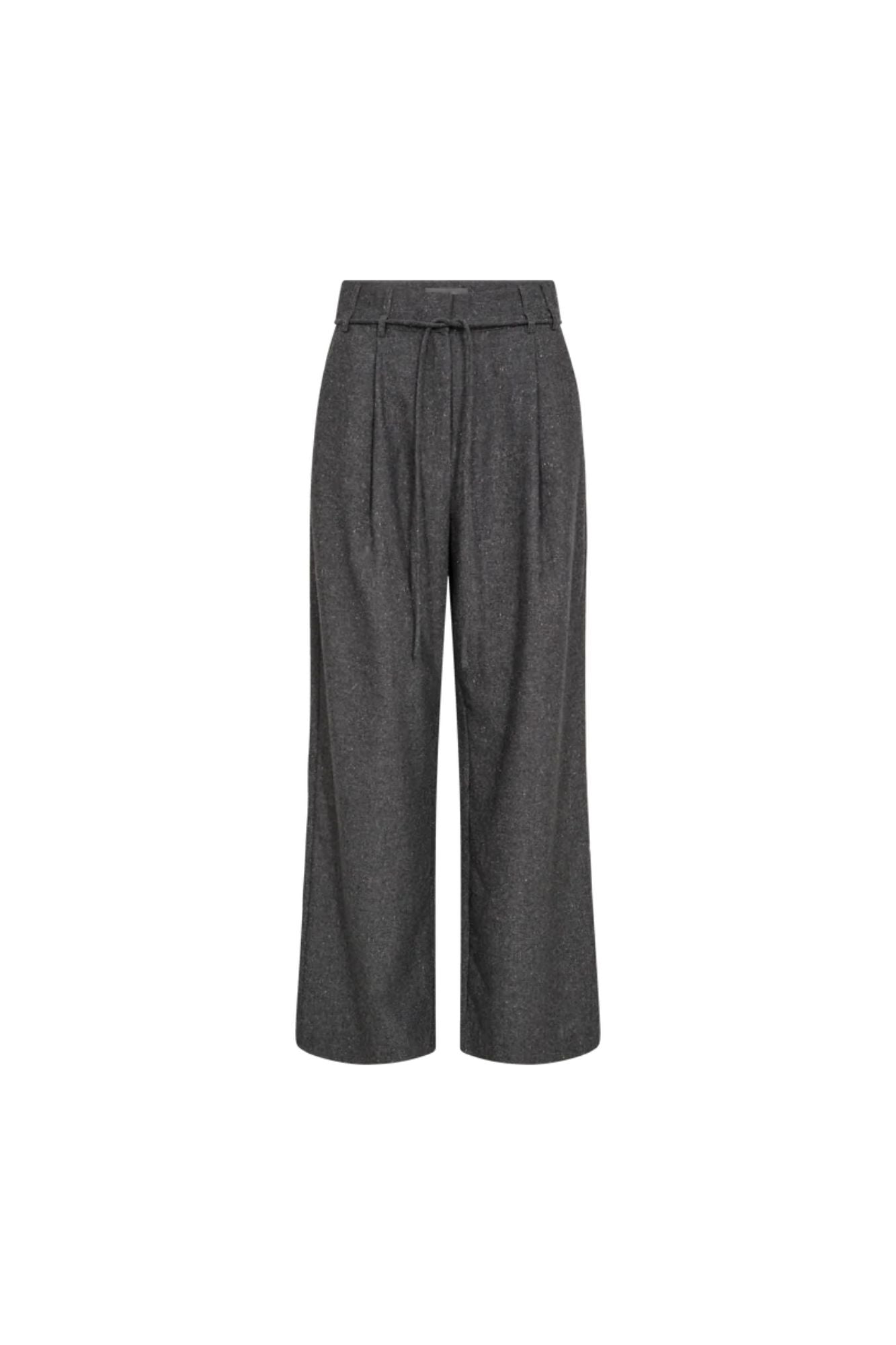 Leslie Zenia Pant